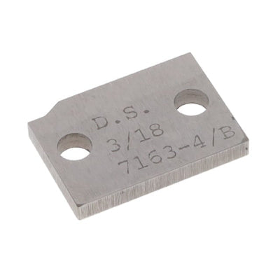 0011172136 by Molex - 7163-4 C/O BLADE REAR