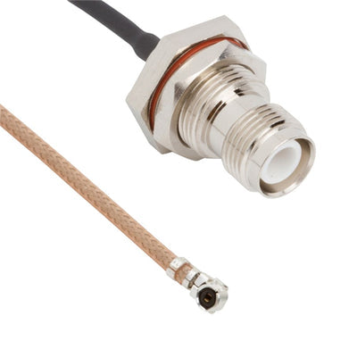095-850-285-050 by Amphenol RF - AMC RIGHT ANGLE PLUG TO RP-TNC S